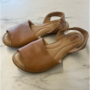 Leather sandals